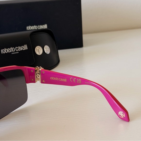 New! Roberto Cavalli Red Sunglasses, SRC037 09RV, Authentic - Picture 9 of 11